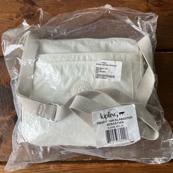 Kipling White Cross Body Shoulder Bag - Picture 12 of 12